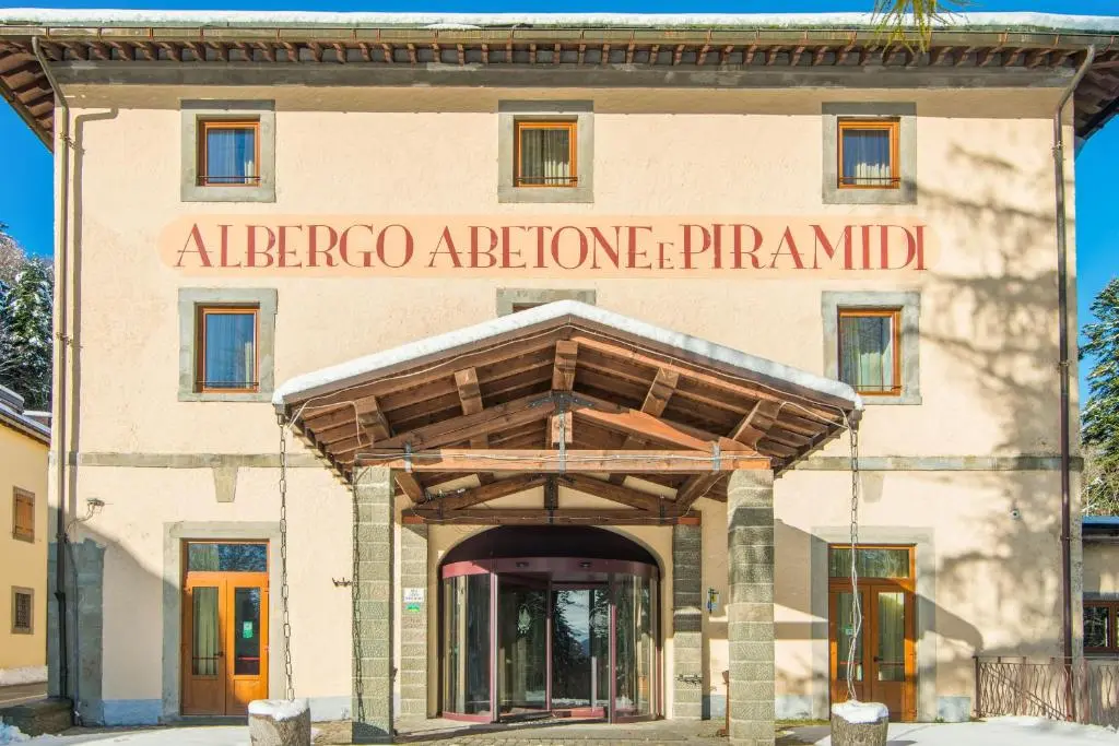 HG Abetone e Piramidi Resort