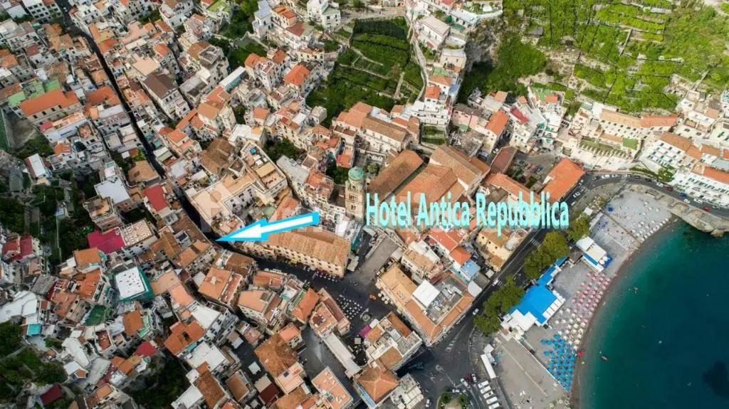 Hotel Antica Repubblica in Amalfi center at 100mt from the sea