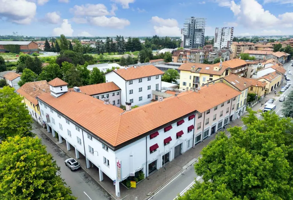 Best Western Plus Borgolecco Hotel