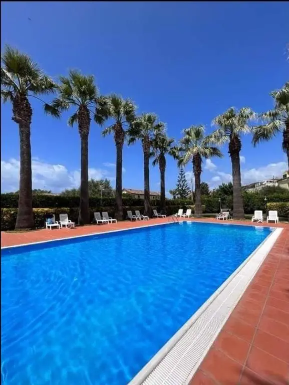 Villa Laura Residence Hotel Apartments & Studios