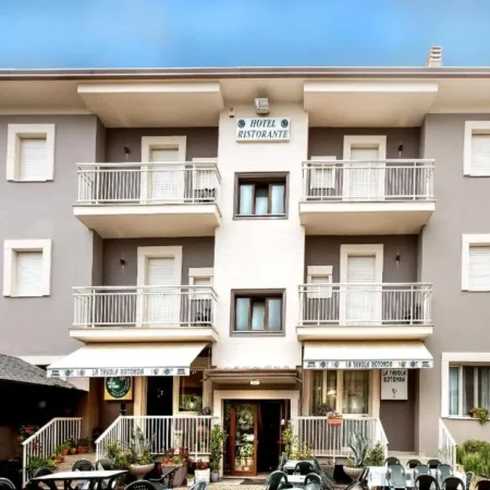Hotel La Tavola Rotonda