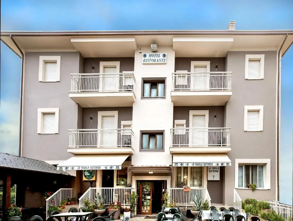 Hotel La Tavola Rotonda
