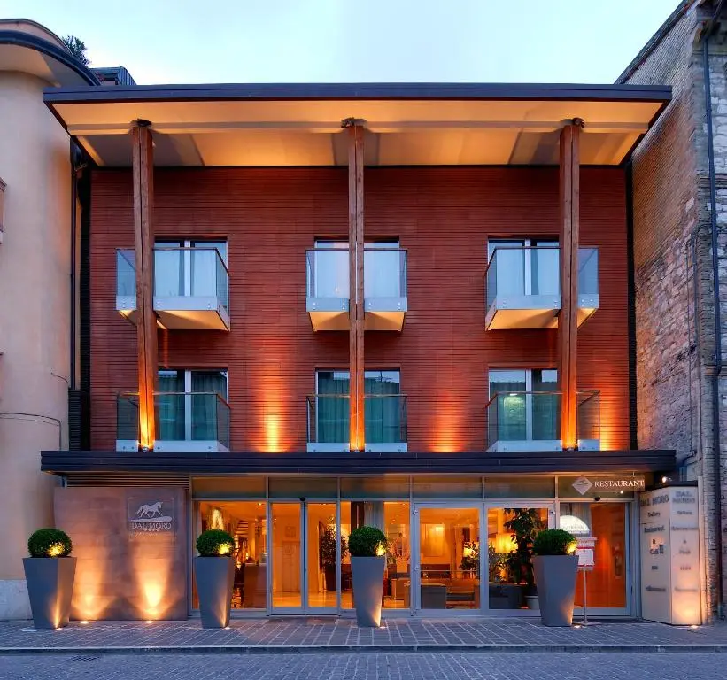 Dal Moro Gallery Hotel