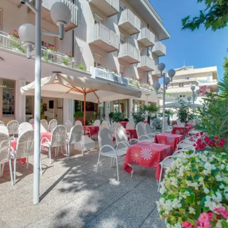 Hotel Garden – Parking Included