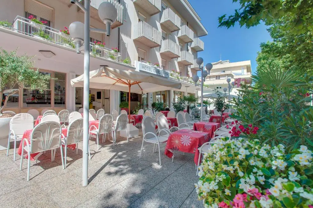 Hotel Garden – Parking Included
