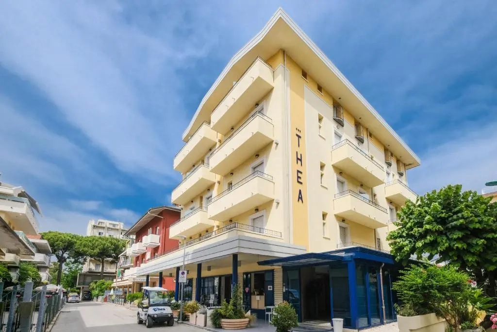 Hotel Thea