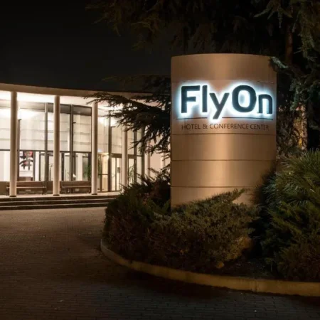 FlyOn Hotel & Conference Center