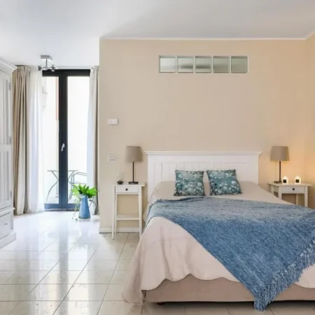 Adriano Residence