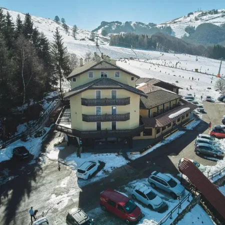 Hotel Dolomiti – Azzurro Club