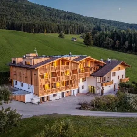 SUMMERER – Living Nature – Apartments with private SPA