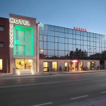 Hotel Bareta