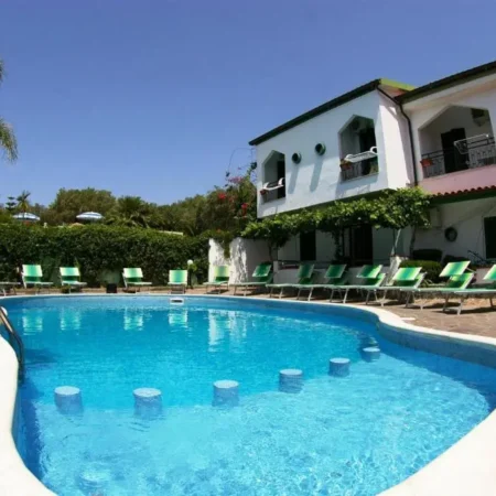 Hotel MARINELLA – Private Free Parking – Grotticelle Beach 200 m