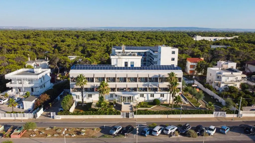 Ticho’s Greenblu Hotel