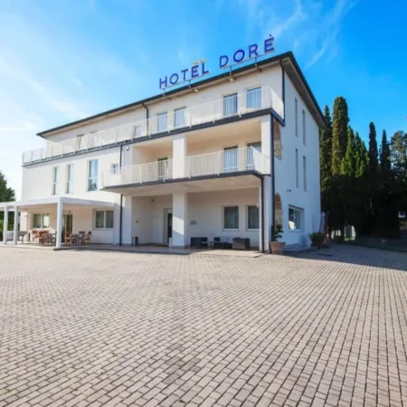 Hotel Dorè