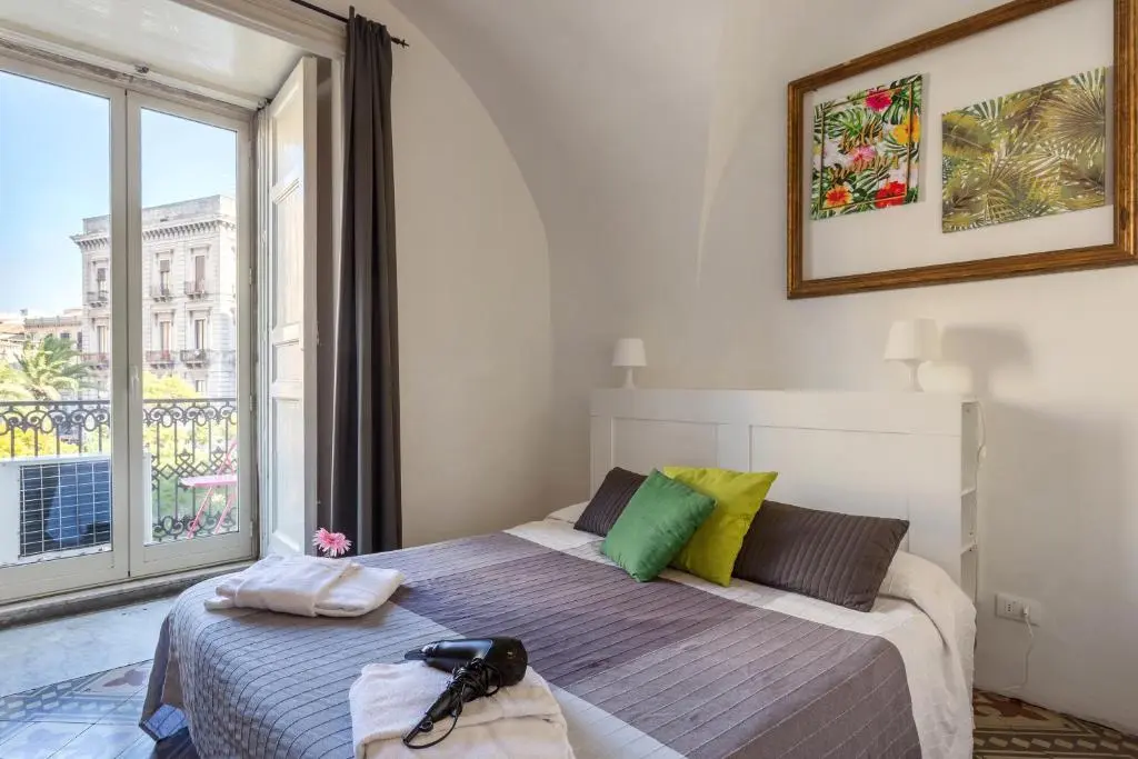 Da Gianni e Lucia Rooms with bathroom in the city center