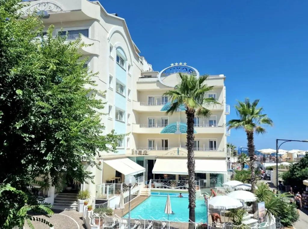 Luxor Beach Boutique Hotel Cattolica
