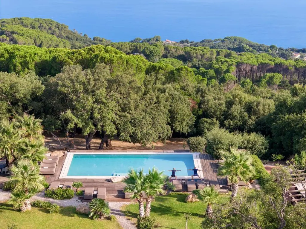 Vallegrande Nature Resort by Geocharme