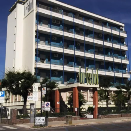 Hotel Bristol – Koolibry Hotels