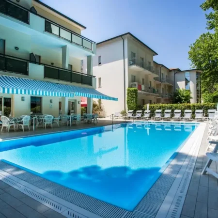 Hotel Athena