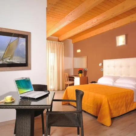 Hotel Favorita Easy Stay Room Only
