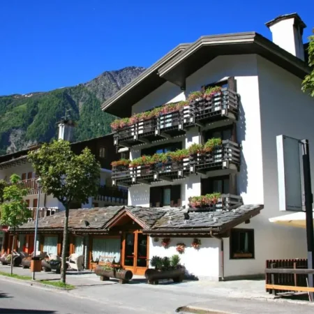 Hotel Les Jumeaux Courmayeur