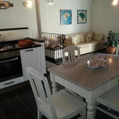 Clelia Apartments – Deiva Marina