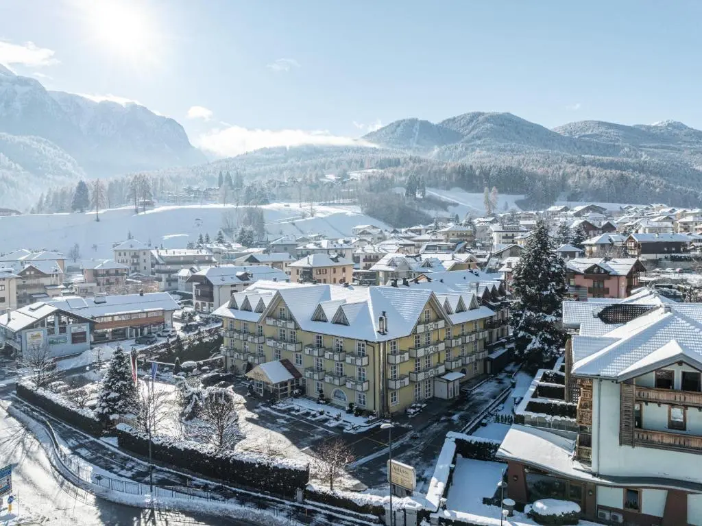 Alpholiday Dolomiti Wellness & Family Hotel