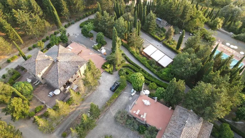 Podere Mezzastrada – Place of Charme