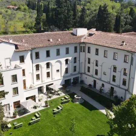 Villa Neroli – Place of Charme
