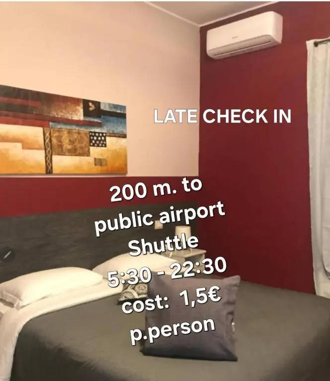 Vegan Inn Airport – Adults Only – LATE CHECK IN