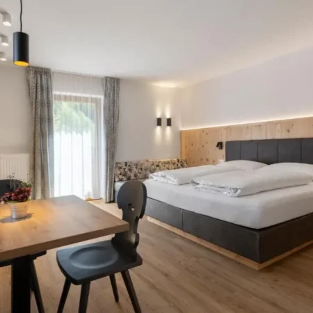 Zur Brücke apartments and rooms – Your home in heart of South Tyrol, with
Brixencard