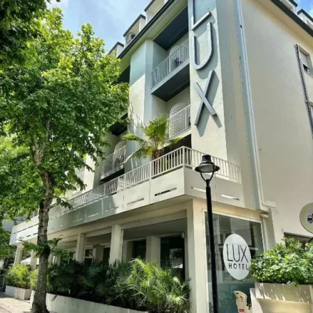 Hotel Lux