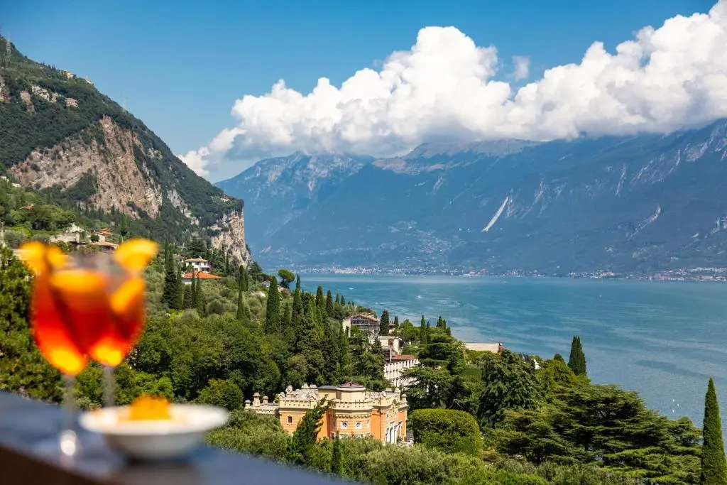 Hotel Meandro – Lake View