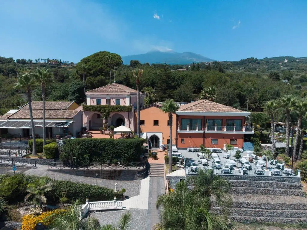 IL Ciliegio Dell ‘Etna