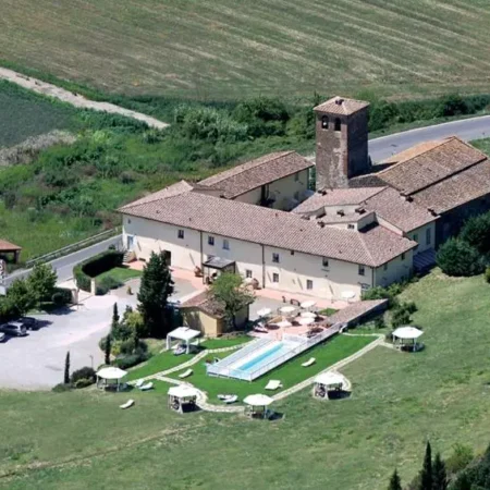 Borgo Sant’ippolito Country Hotel