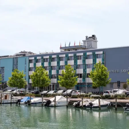 Hotel Savoy