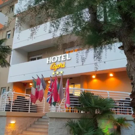 Hotel Capri