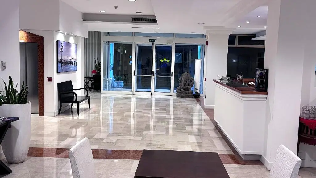 Venice Hotel con Colonnine Elettriche