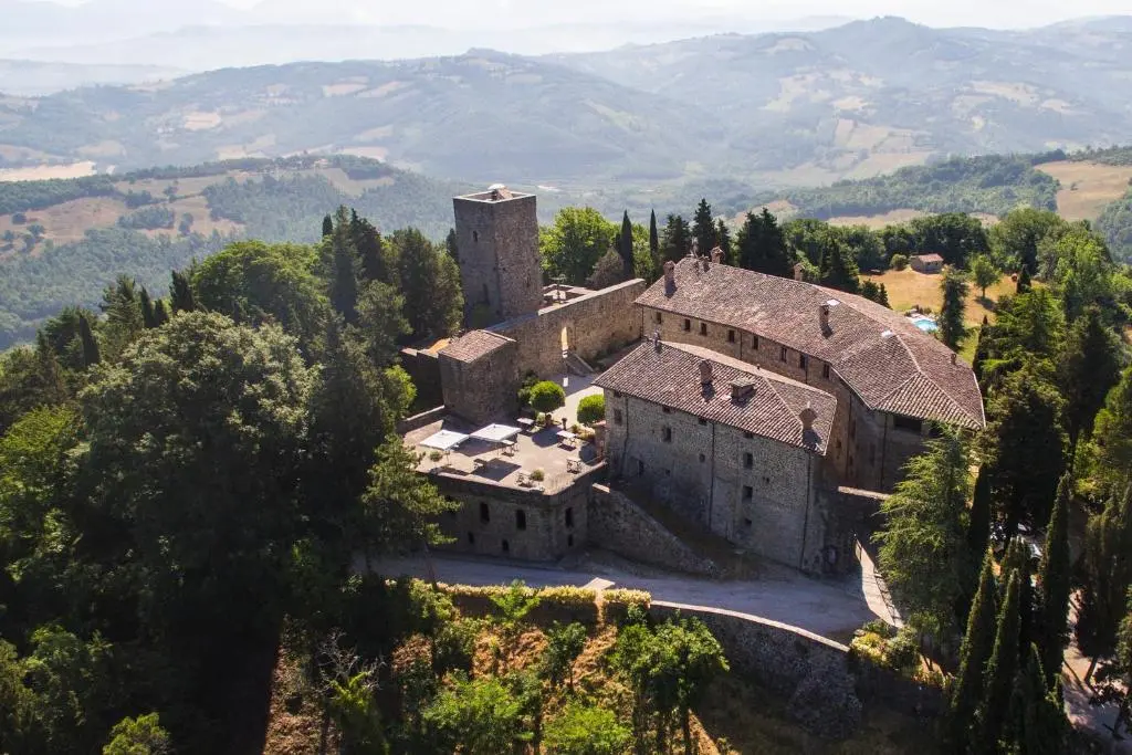Castello Di Petroia Dimora d’Epoca