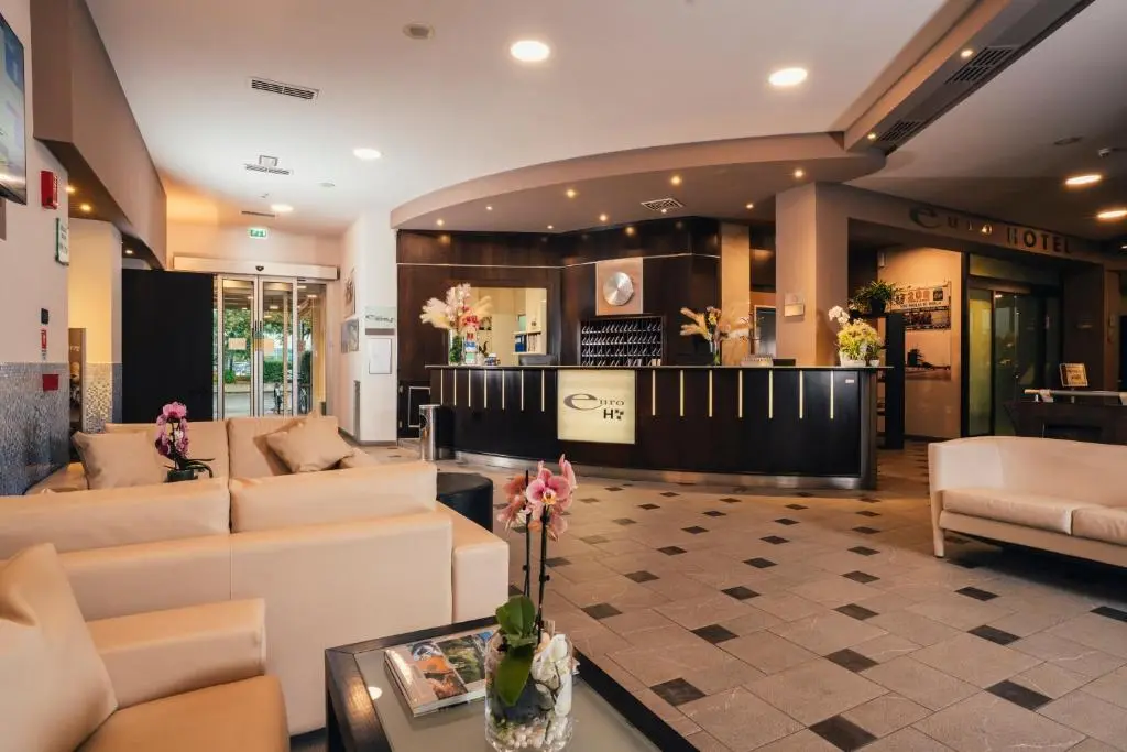 Euro Hotel