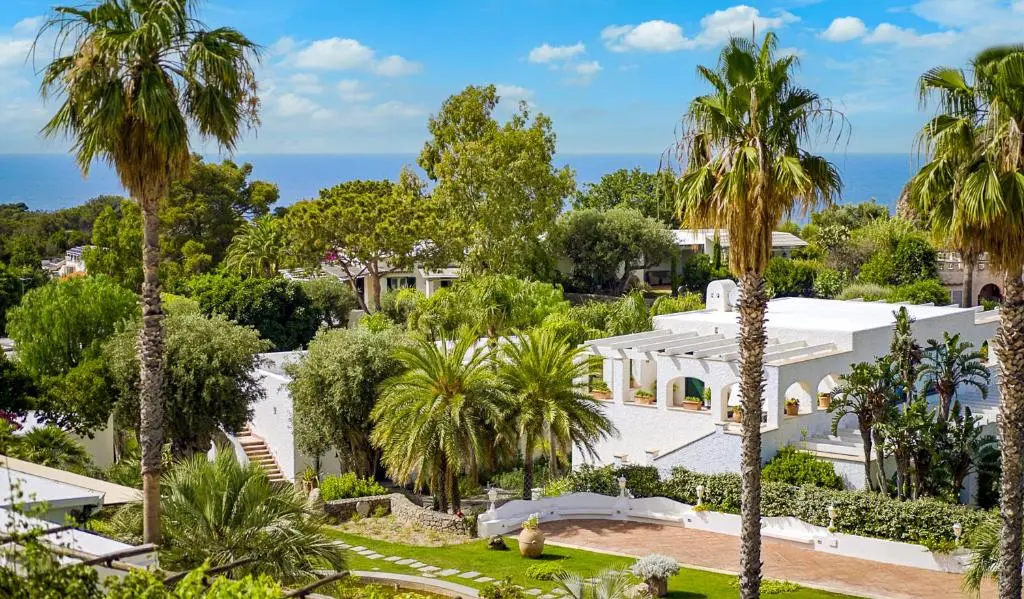 Botania Relais & Spa – The Leading Hotels of the World