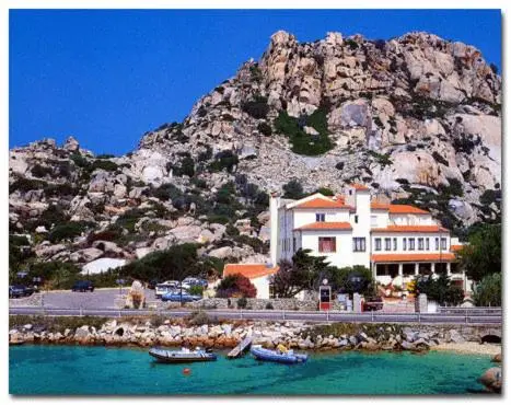 Hotel Nido D’aquila