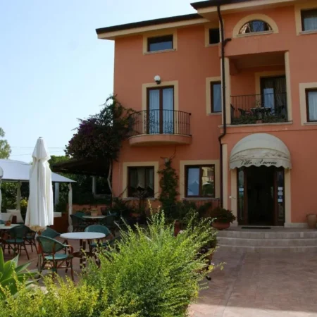 Villa Aurora