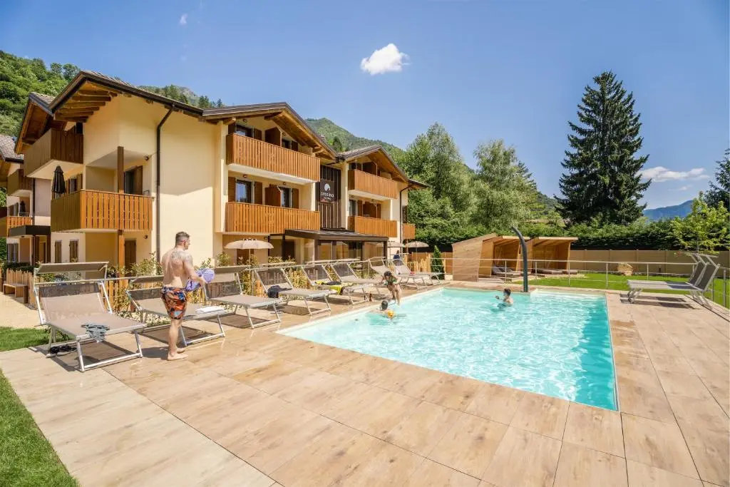 CROSINA HOLIDAY – Residence Toli