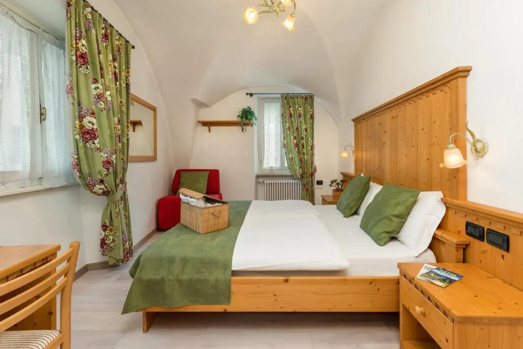 Albergo Alla Costa