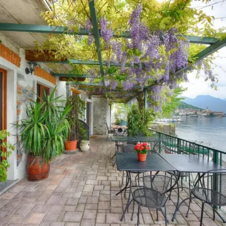 B&B Nest on the Lake