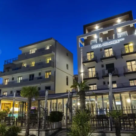 Hotel Columbia & Ninfea