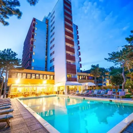 Hotel American