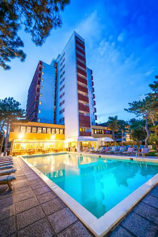 Hotel American