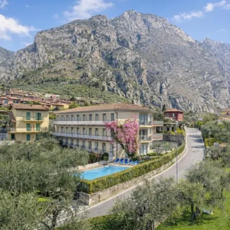 Hotel Garden NEW MANAGEMENT